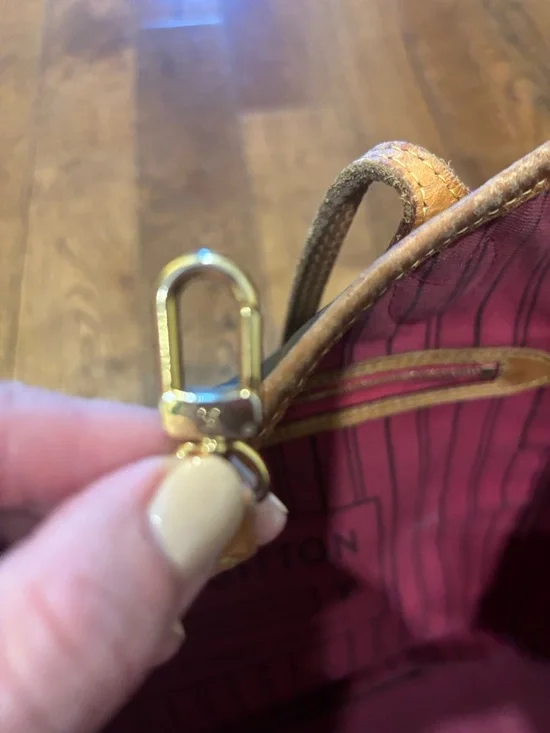 Louis Vuitton Monogram Neverfull Tote - Brown with Tan Trim - Picture 6 of 11